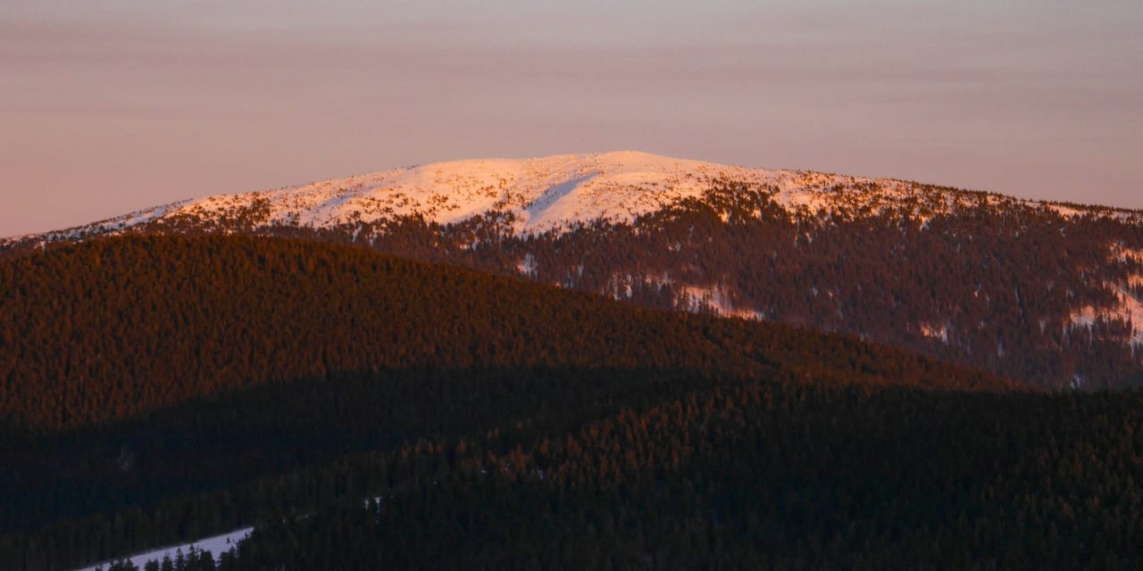 Widok na górę Pilsko, Beskid Żywiecki, Polska
