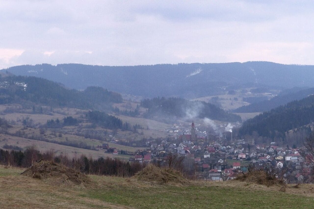 Panorama Ujsół. Fotografia archiwalna okolicy, nie konkretnego punktu startu.