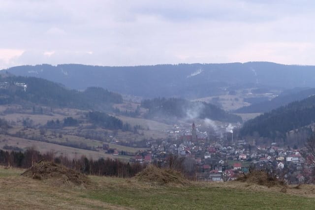 Panorama Ujsół. Fotografia archiwalna okolicy, nie konkretnego punktu startu.