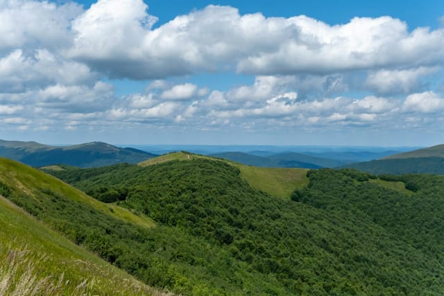 Grzbiet Małej i Wielkiej Rawki, Bieszczady, Polska