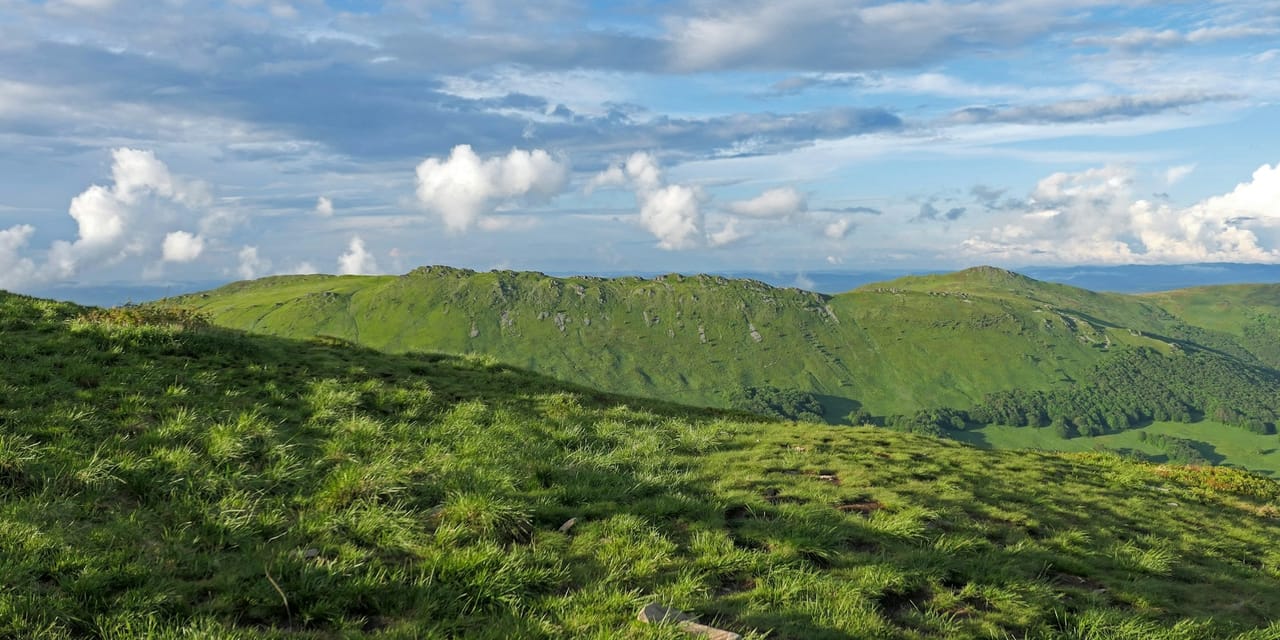Widok na Bukowe Berdo, Bieszczady, Polska