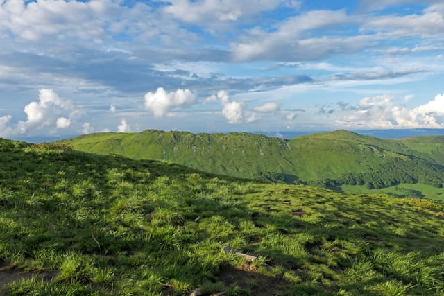 Widok na Bukowe Berdo, Bieszczady, Polska